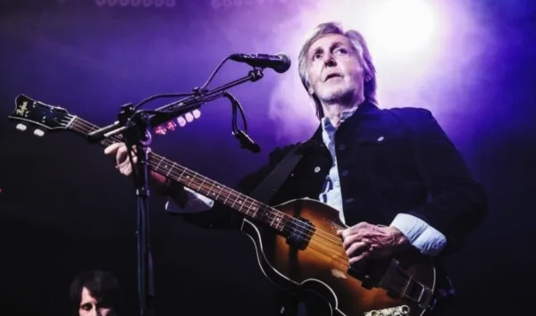 Paul McCartney exhibirá fotos inéditas de los primeros años de los Beatles en Londres